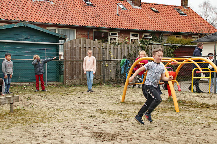 Paaseieren zoeken en spelmiddag_50